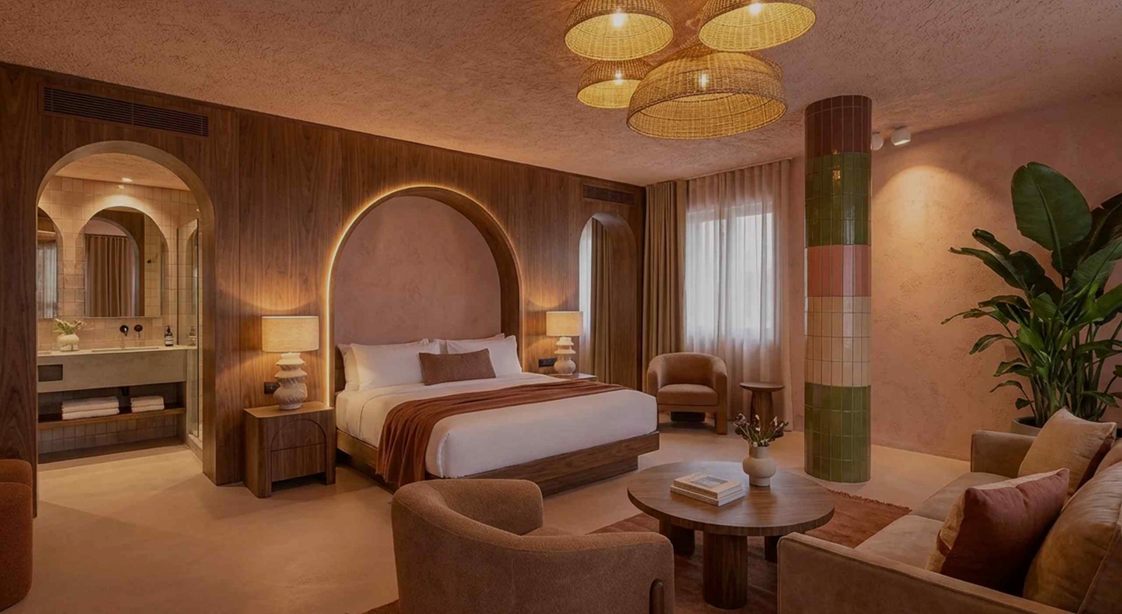 Spacious hotel room with double bed, seating area and open bathroom, Maison Melba Bastogne